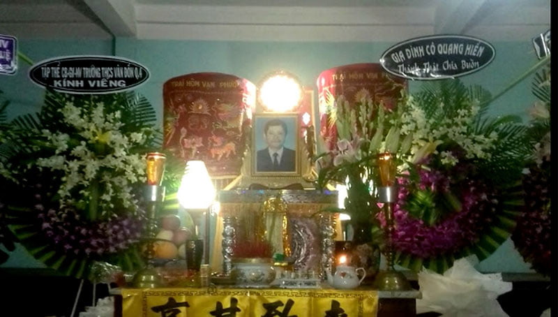 Lễ an táng tại chùa Trường Thạnh Thạnh