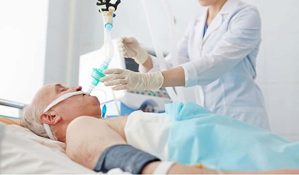 Người sắp chết thường có biểu hiện về khó khăn trong việc hô hấp