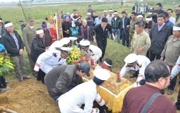 Địa táng là phong tục chôn cất phổ biến