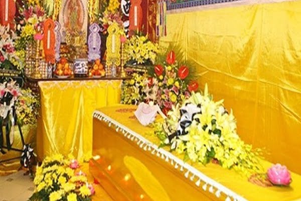 Ý nghĩa của cây đèn cầy trong tang lễ